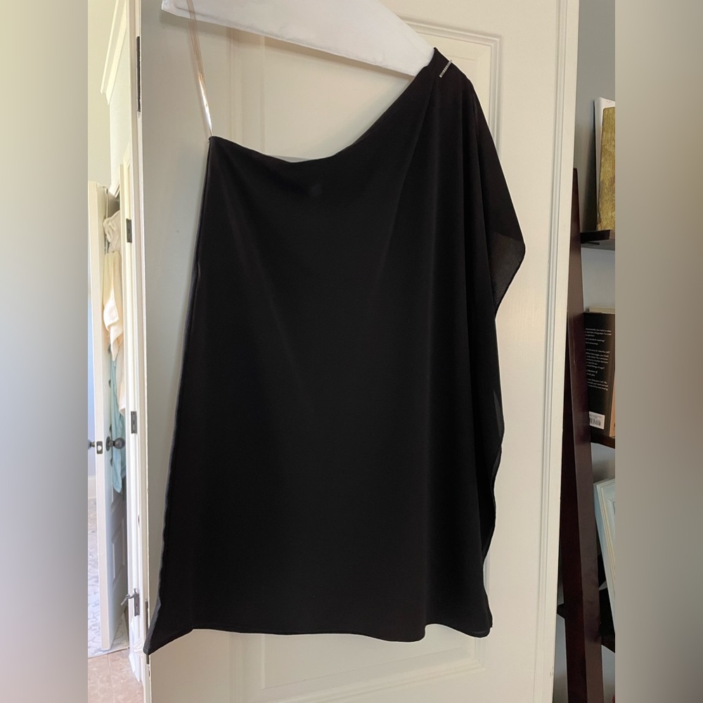 One-shoulder minidress